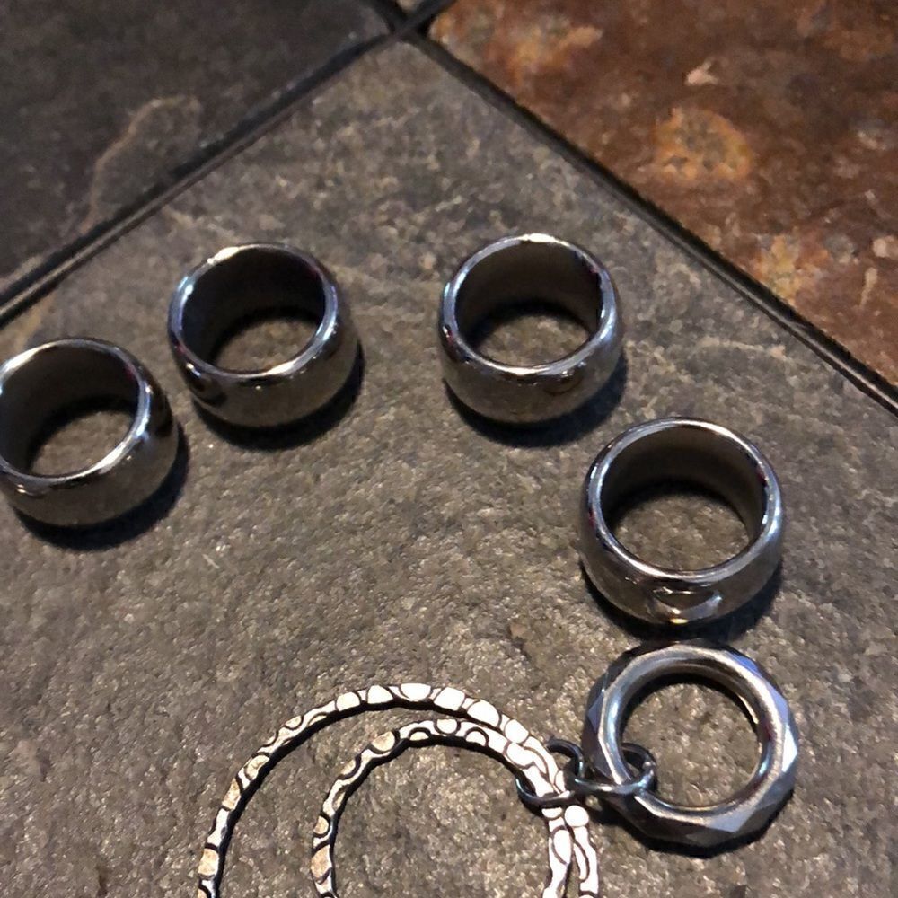 8 piece metal & silver plastic scarf accessories rings set #2 - Picture 3 of 5